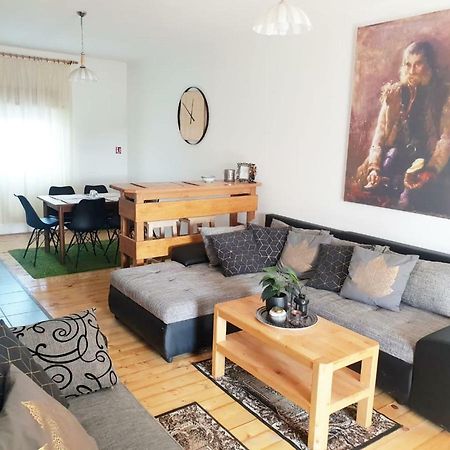 Apartmani Andrej Udbina Экстерьер фото