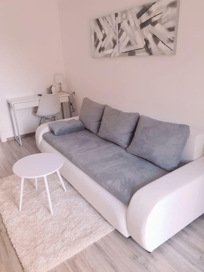 Apartmani Andrej Udbina Экстерьер фото
